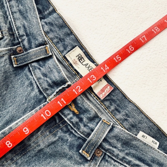 Vintage Levi’s 550 Light Wash Faded Relaxed Tapered Loose “Mom” Jeans Size 34/30 - Picture 14 of 15
